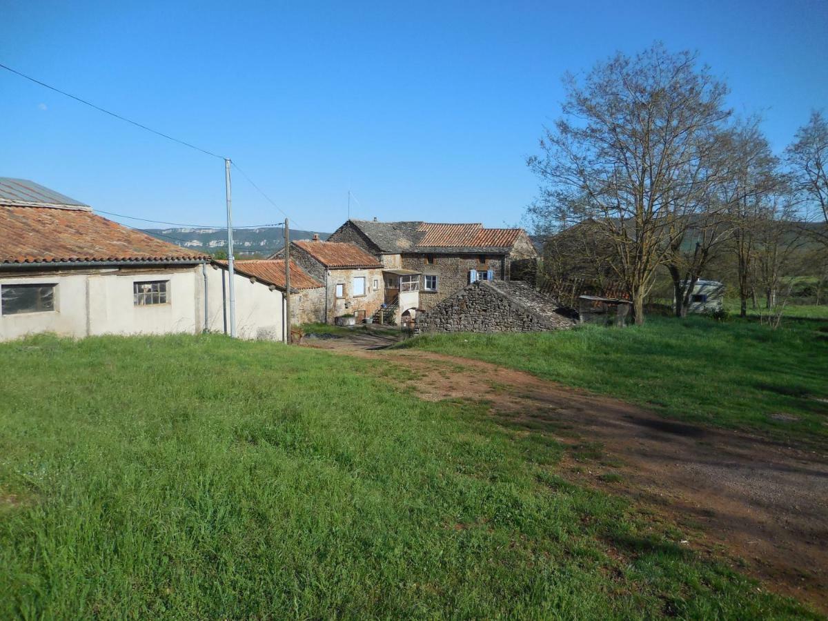 Gite De Grailhes Aguessac Exteriör bild
